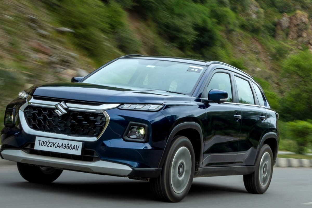 Nirbhay 2025 08 12T082954.667 मारुति ग्रैंड विटारा 1.5L हाइब्रिड, 360 ° कैमरा 20.68 लाख तक