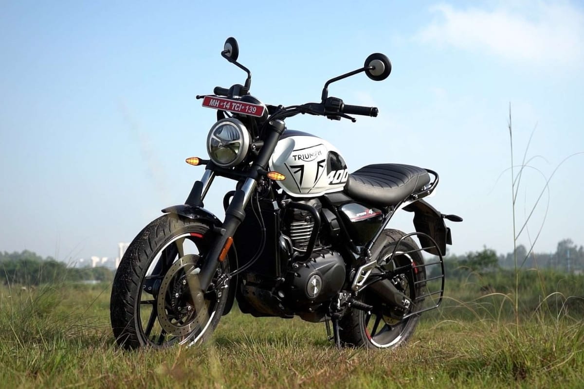 Nirbhay 2025 08 15T231708.299 ट्रायम्फ स्पीड T4 398cc पावर, 170 किग्रा और दोहरी चैनल ABS 2.33 लाख में