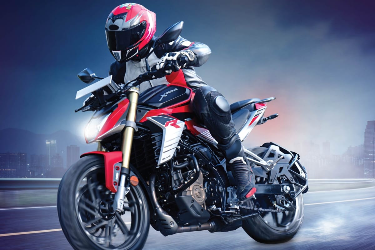 Nirbhay 2025 08 17T110503.787 हीरो Xtreme 250R 29.5bhp पावर, 167 किग्रा वजन और ढकद स्ट्रीट बाइक सिर्फ 1,79,999 में