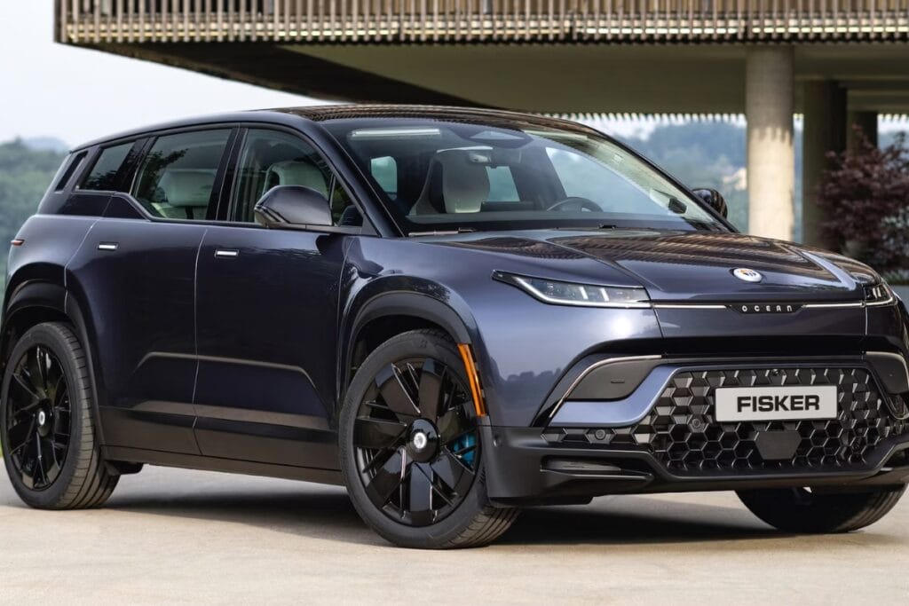 Nirbhay 2025 08 20T131859.164 सौर आकाश छत और 630 किमी रेंज के साथ फिशर ओशन ईवी, कीमत 60 लाख से शुरू होती है