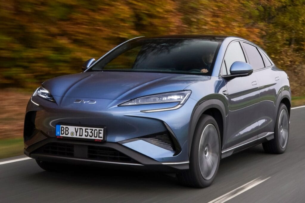 BYD SEALION 7 567 किमी रेंज, 523bhp पावर के साथ लक्जरी ईवी, मूल्य 48.90 लाख 10 Nirbhay 2025 08 23T084706.154 BYD SEALION 7 567 किमी रेंज, 523bhp पावर के साथ लक्जरी ईवी, मूल्य 48.90 लाख