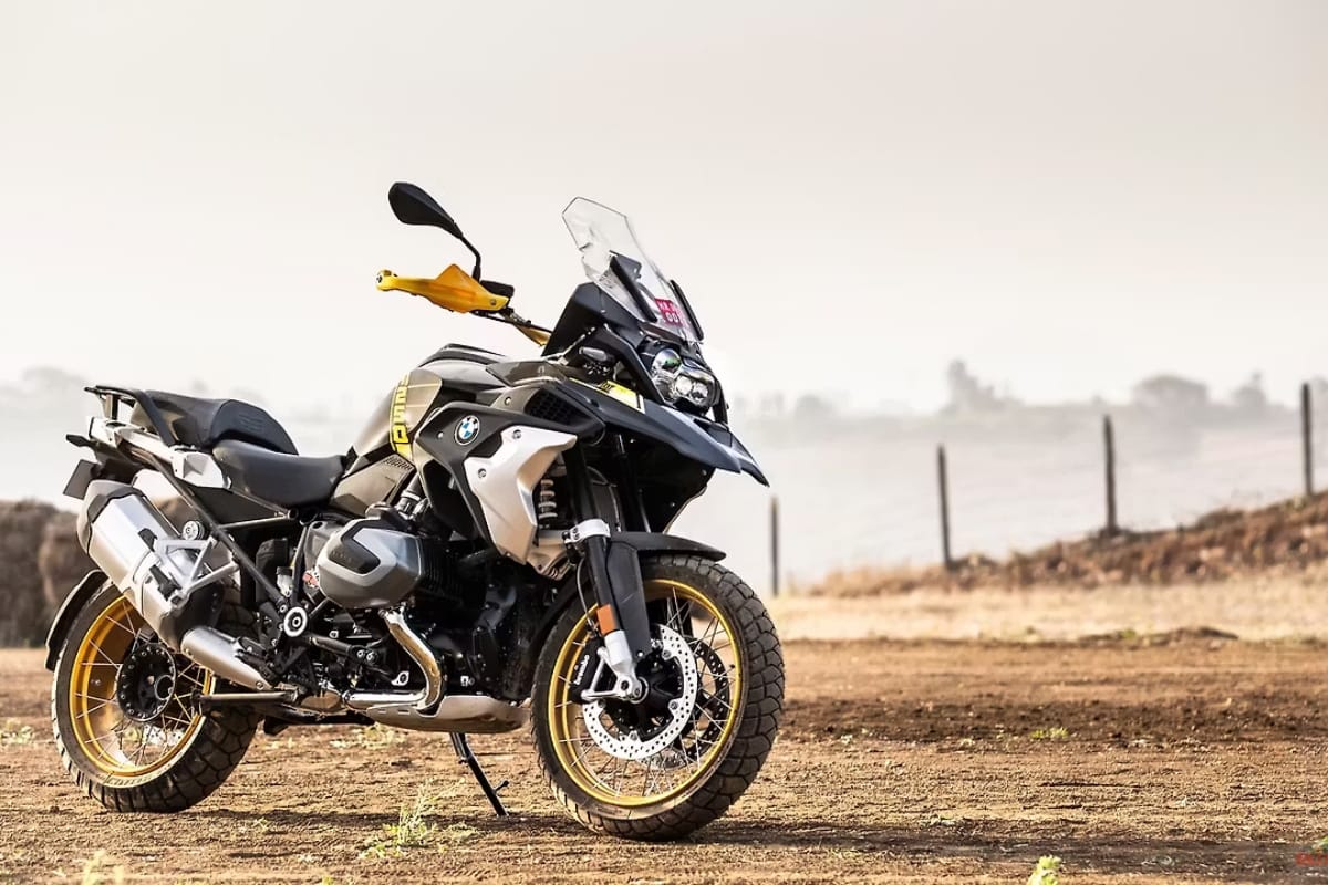 Nirbhay 2025 08 28T132323.193 बीएमडब्ल्यू आर 1250 जीएस शिफकैम तकनीक, 143nm टॉर्क के साथ 20.55 लाख के लिए लॉन्च किया गया