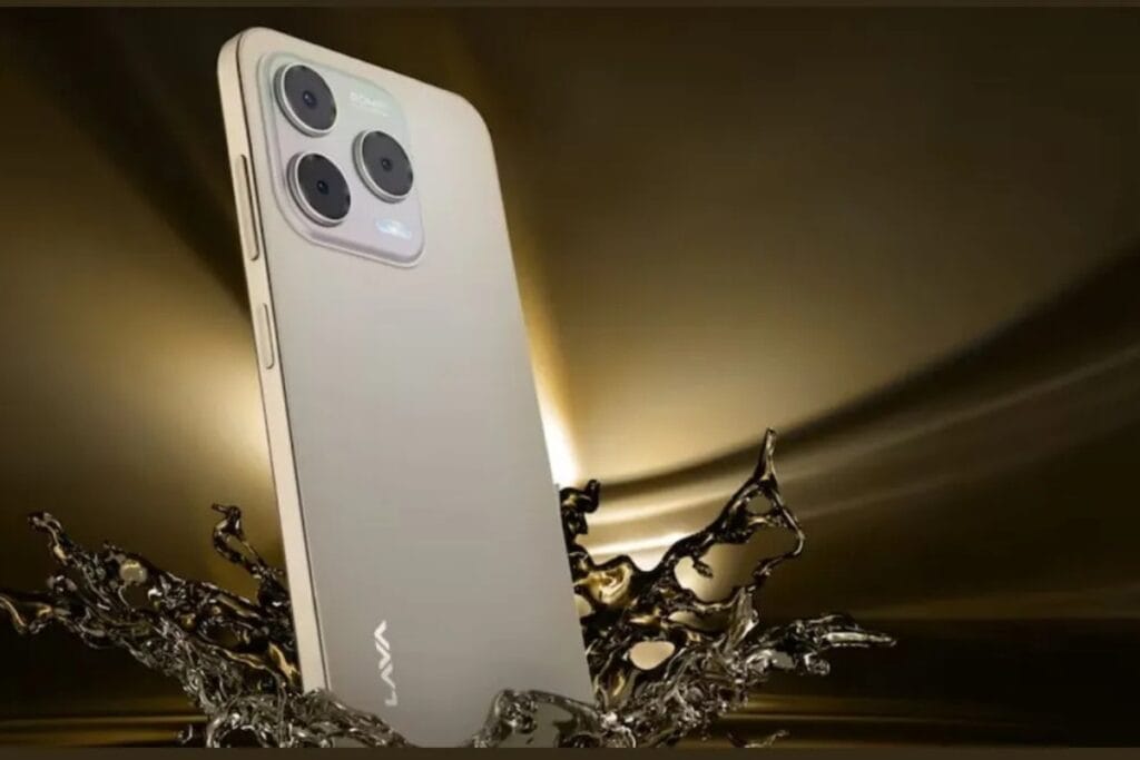 Nirbhay 2025 08 31T085639.054 लावा शार्क 5 जी शक्तिशाली 6.78 इंच डिस्प्ले और 64MP कैमरा, मूल्य 14,999 से शुरू होता है