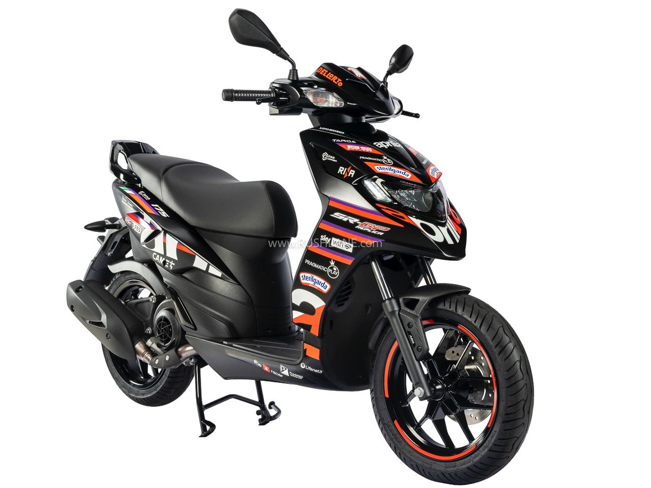 Aprilia SR GP launch price 1 New Aprilia SR-GP Replica 175 hp-e Limited Edition Launch Price Rs 1.23 Lakh
