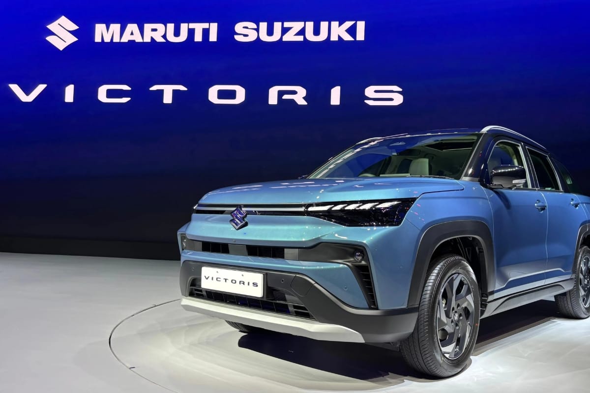 Nirbhay 2025 09 04T073342.911 Maruti Suzuki विक्टोरिस 1.5L पेट्रोल, हाइब्रिड और CNG इंजन के साथ, कीमत 12 लाख से शुरू होती है
