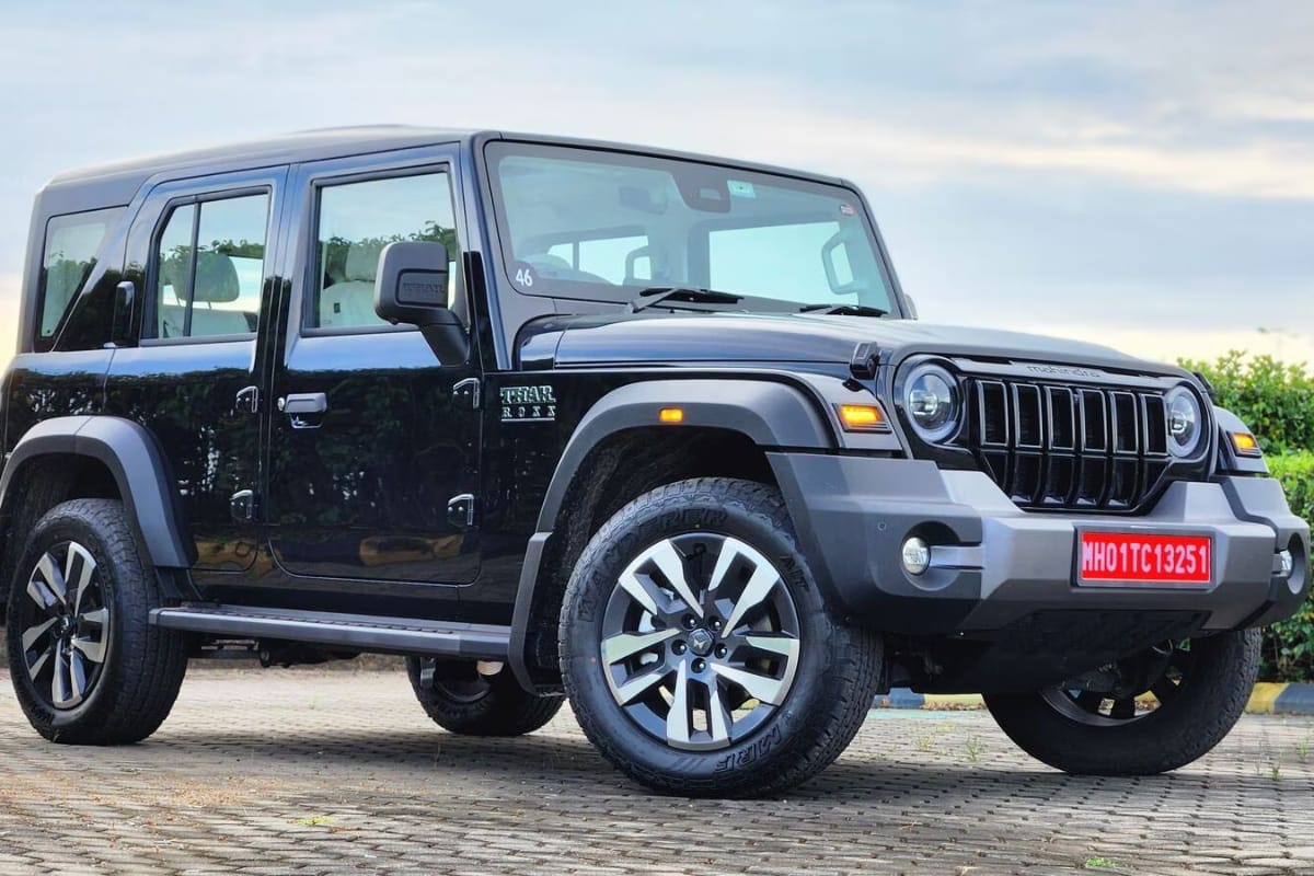 Nirbhay 2025 09 09T081501.805 महिंद्रा थर स्ट्रॉन्ग 4 × 4 एसयूवी, पेट्रोल डीजल इंजन के साथ, कीमत 11.50 लाख से शुरू होती है