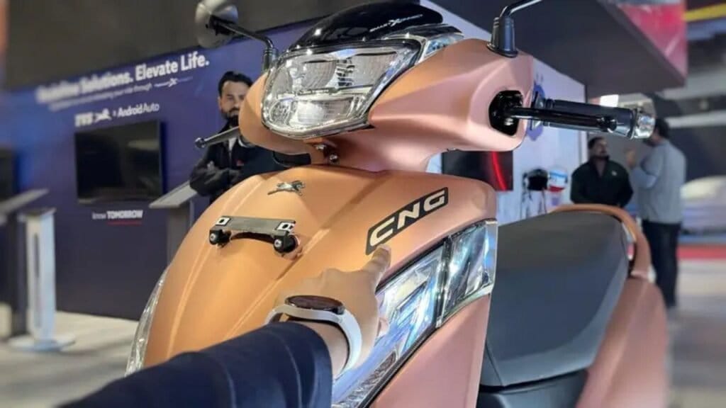 TVS Jupiter CNG 20250814 183235 0000 TVS Jupiter CNG 2025 – Futuristic Green Scooter Offering Bold Styling, Supreme Comfort, And High Fuel Efficiency Designed – jainproperties.in