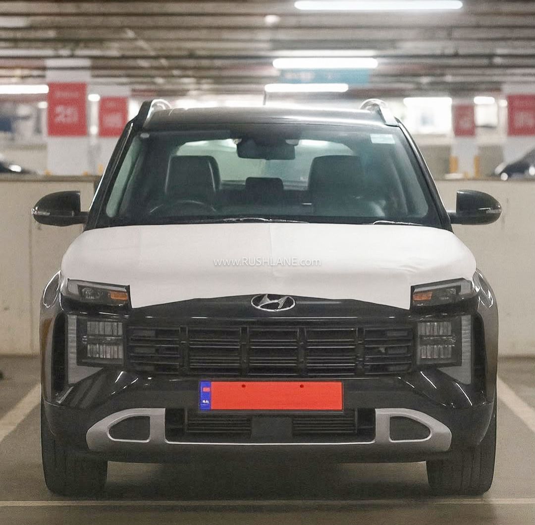 2026 Hyundai Venue Front 1 2026 Hyundai Venue Front New Spy Shot Shows Production-Ready Design