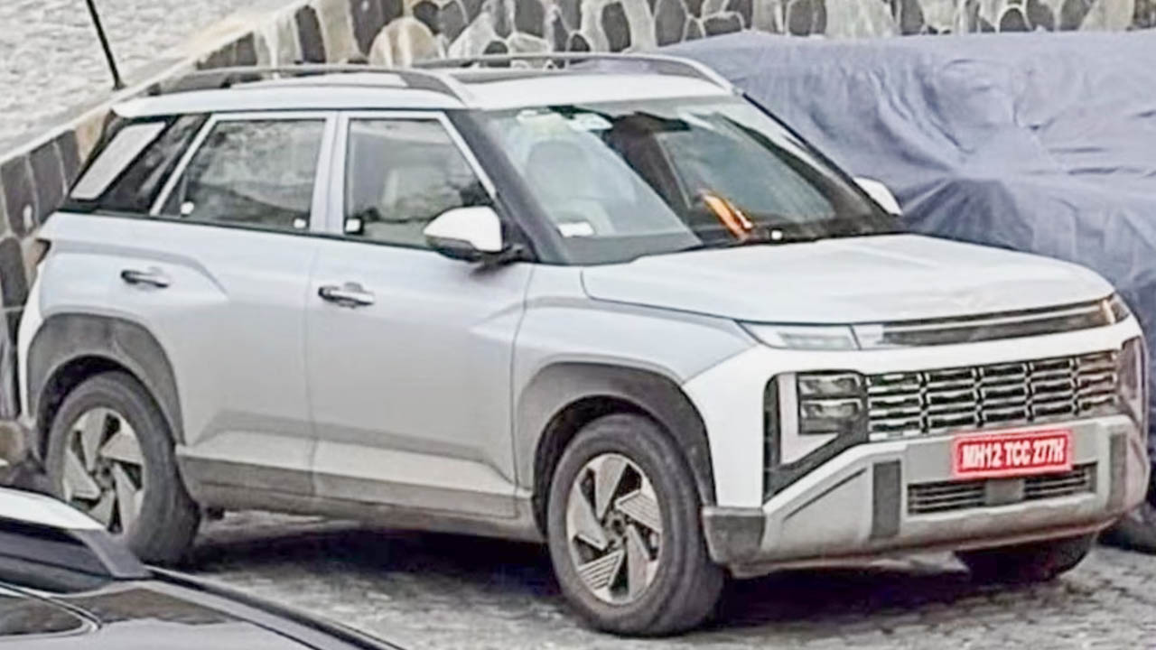2026 hyundai venue spied undisguised in india 2 2026 Hyundai Venue Spied Undisguised In India