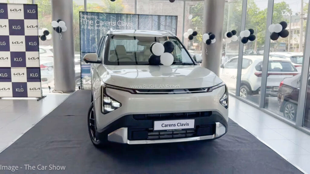 kia carens clavis htx variant walkaround Kia Carens Clavis Gets New Variants