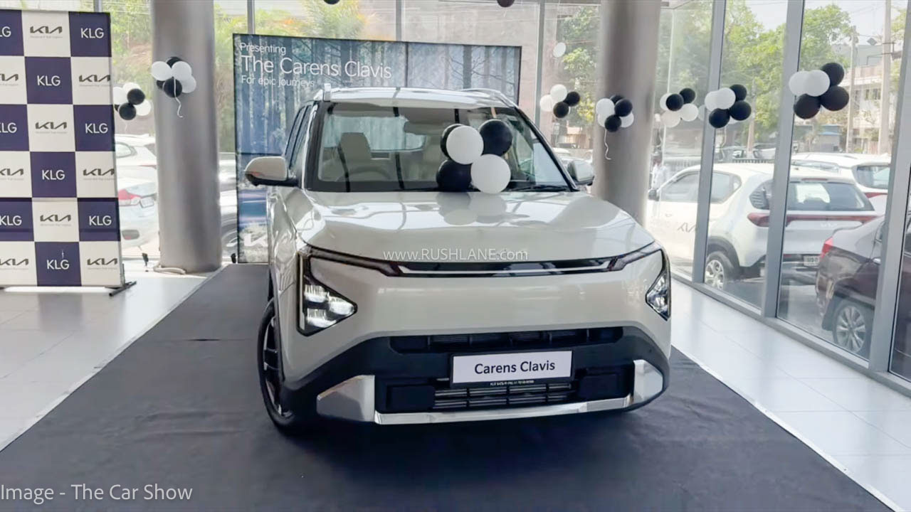 kia carens clavis htx variant walkaround Kia Carens Clavis Gets New Variants