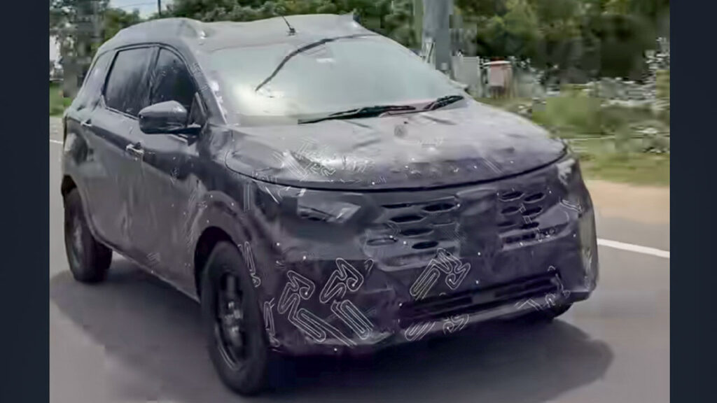 upcoming nissan mpv spied testing 2 Upcoming Nissan MPV Spied Testing (Sub 4m)