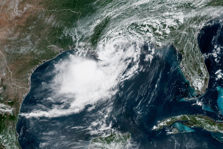 Bertha's Landfall, Wells Autopsy, Iran Standoff, and White House Grant Scandal Top US 7 trending news in us