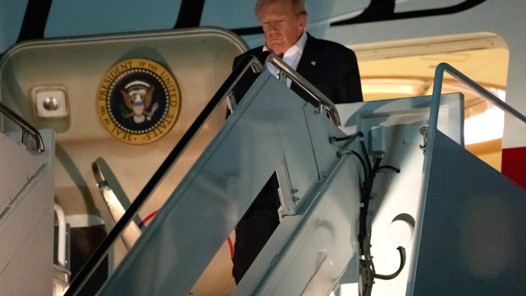 US-Iran Tensions Escalate: Strait of Hormuz Blockade Looms 4 iran tensions escalate strait hormuz