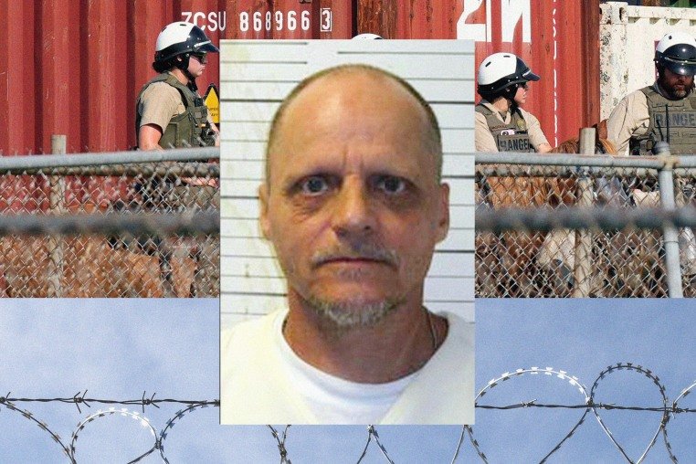 Major US News: Mangione Plea, Kennedy Center Vote, ICE Policy Shift 5 whats happening in the us in last 1 hours